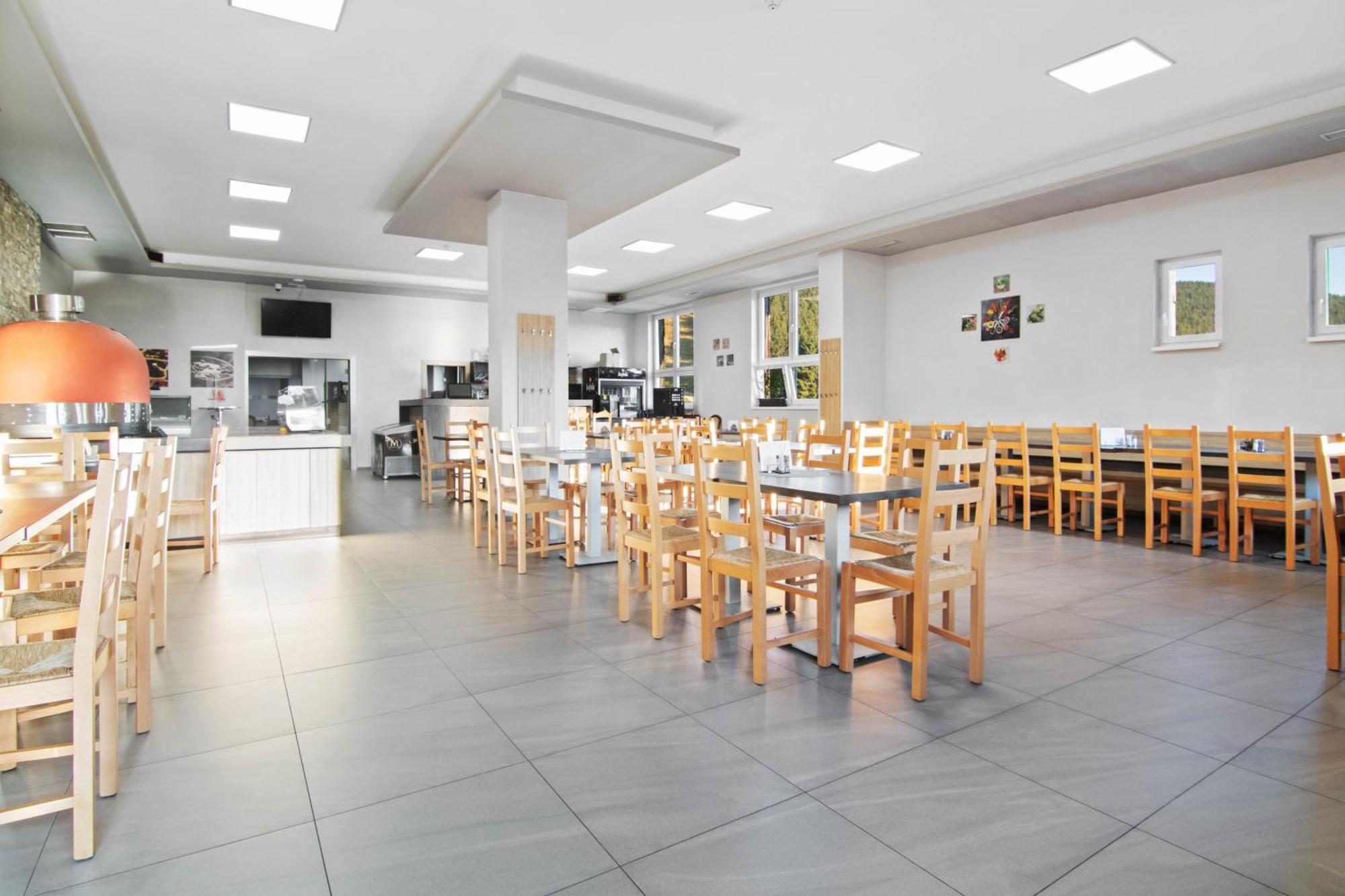 Hotel Cervenohorske Sedlo Loučná nad Desnou エクステリア 写真