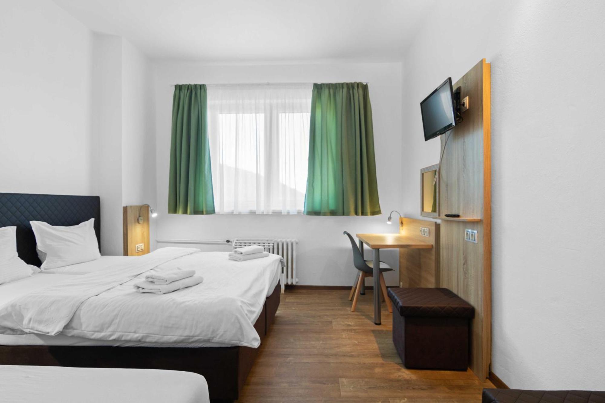 Hotel Cervenohorske Sedlo Loučná nad Desnou エクステリア 写真